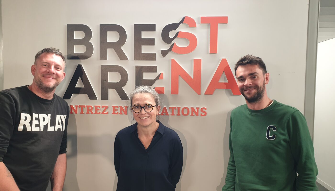 Une partie de l'équipe de Diogène Productions et de la Brest Arena © Christophe Pluchon