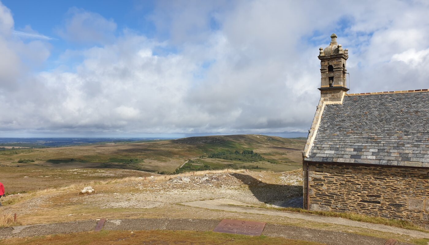 Les Monts d'Arrée depuis la chapelle Saint-Michel de Brasparts © Christophe Pluchon