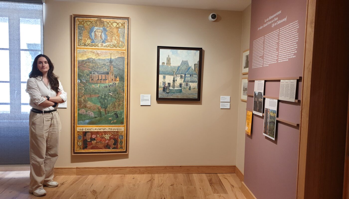 Anne Le Duigou est chargée des collections au Musée Sérusier © Christophe Pluchon