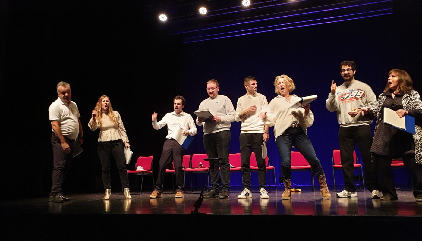 France Travail mobilise les demandeurs d'emploi par le théâtre à Landerneau © Christophe Pluchon