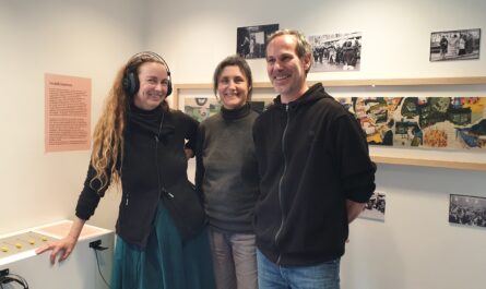Sabrina Blouin, Hélène Laforge et Nicolas Poulain dans l'exposition "Revisiter Vénus" au Musée d'Art et d'Histoire de Saint-Brieuc © Christophe Pluchon